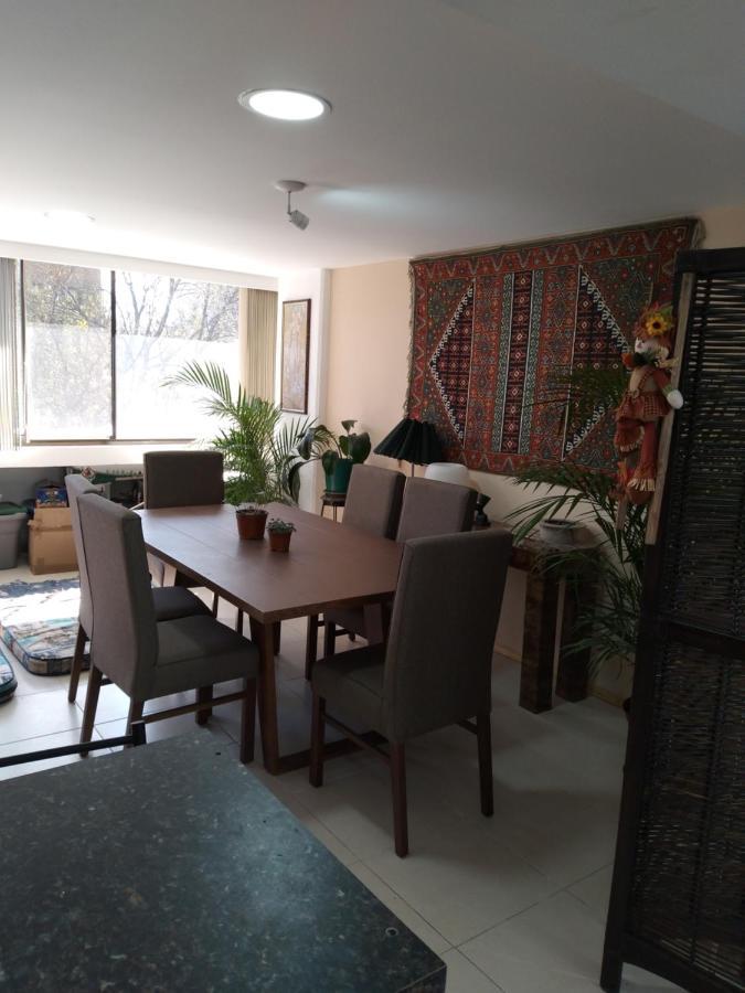 מקסיקו סיטי Charming Sunny Bedroom Overlooking Beautiful Amsterdam Avenue In Best Condesa Area מראה חיצוני תמונה