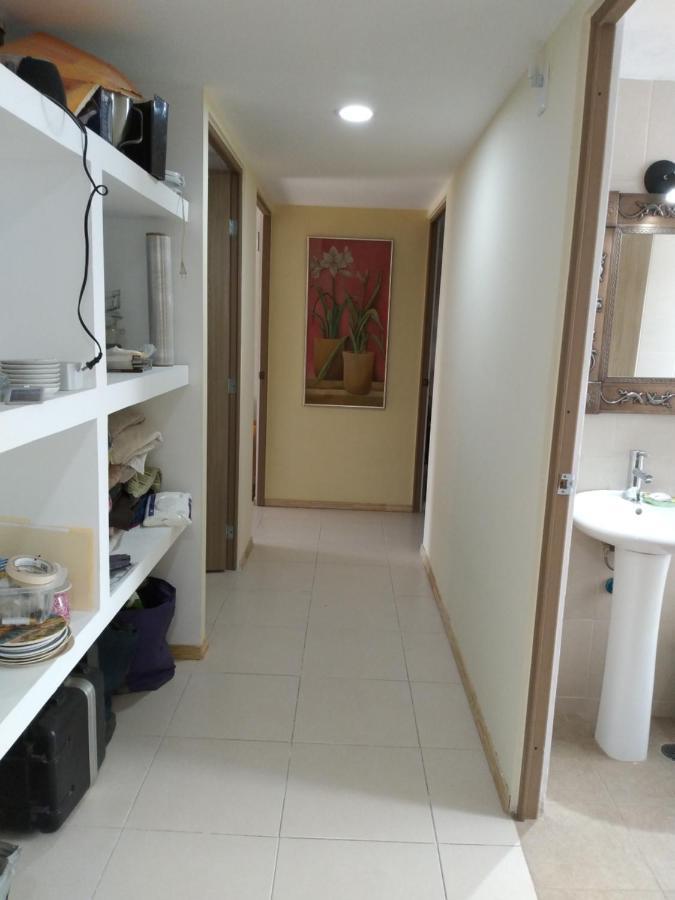 מקסיקו סיטי Charming Sunny Bedroom Overlooking Beautiful Amsterdam Avenue In Best Condesa Area מראה חיצוני תמונה